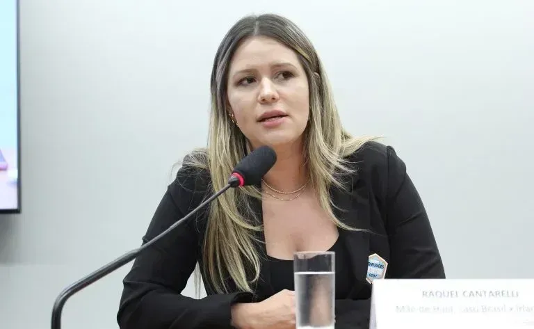 Caso Raquel Cantarelli: Mãe Acusada de Sequestro Luta para Trazer Filhas ao Brasil
