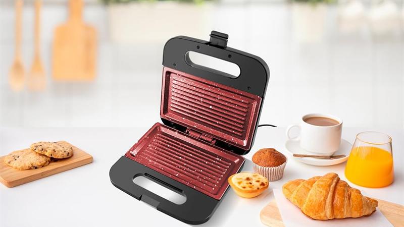 Sanduícheira e Grill Britânia Redstone: Vale a Pena? Análise