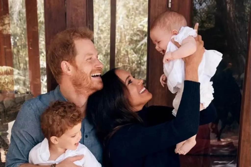 Meghan-Markle-2-1024x683 Meghan Markle e a Mágica do Café da Manhã: O Ritual de Calma com os Filhos