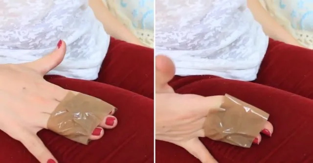 fita-adesiva-para-tirar-pelo-da-roupa-escura Como se Livrar de Fiapos em Roupas Rapidamente (e Prevenir o Problema)